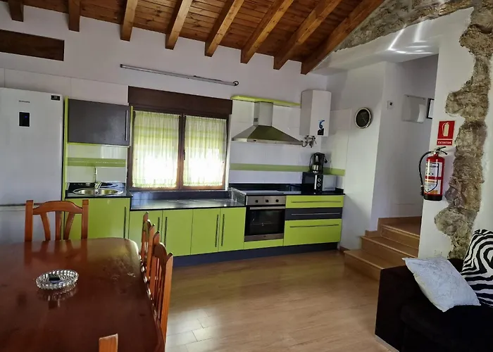 Vinas * Santillana del Mar